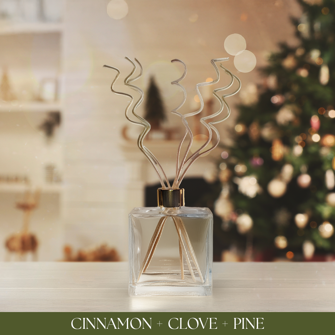 No. 301 Luxe Noel | Cinnamon + Clove + Pine